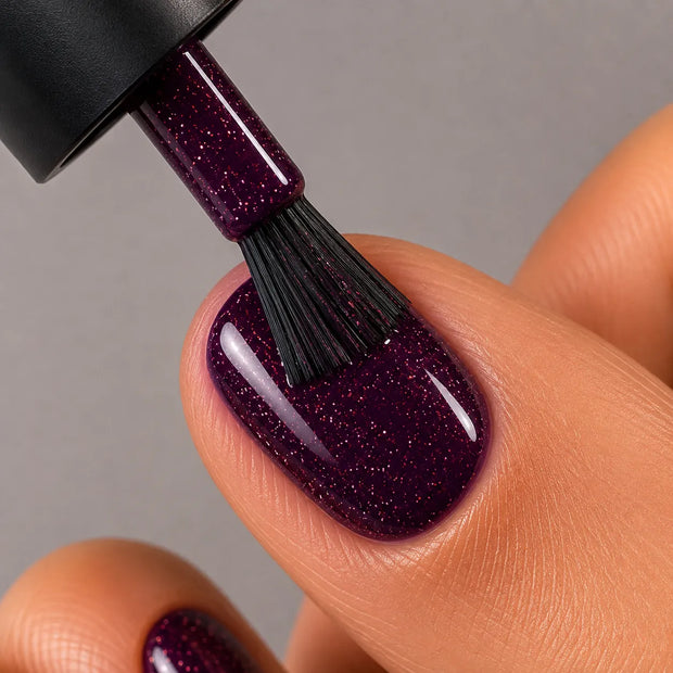 Galactic Plum 118 - Gel Polish Semipermanente Classic